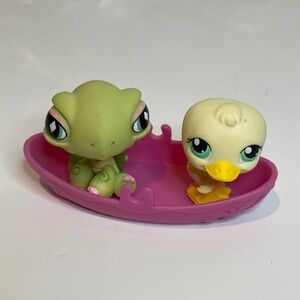 Littlest Pet Shop 🐥🐢Pet Pairs Boat Playset